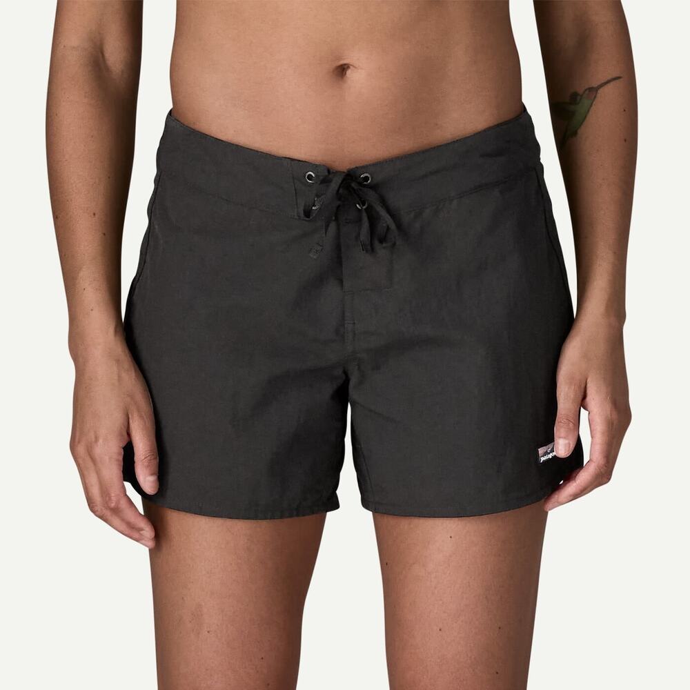 NWT Patagonia Women’s Wavefarer Boardshorts Black Size 20 5” Inseam $79